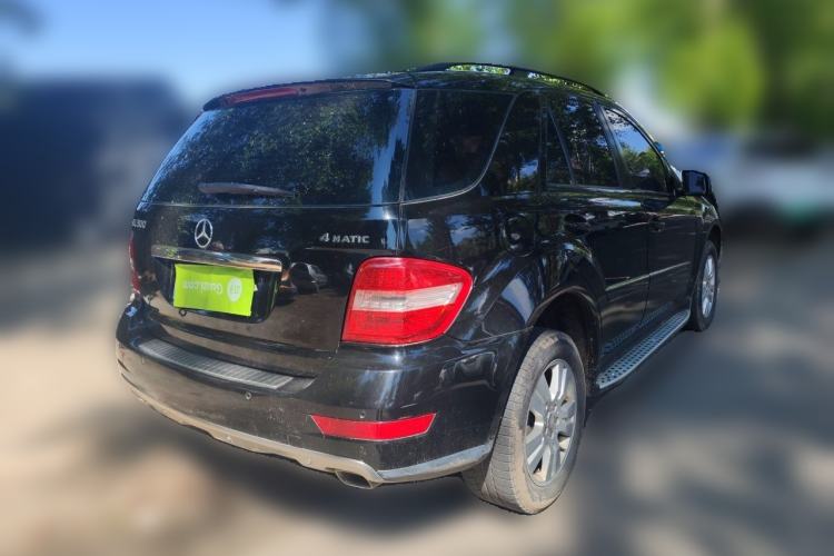 Used Mercedes-Benz M-Class 2010 ML 300 4MATIC Rear Right 45 Deg