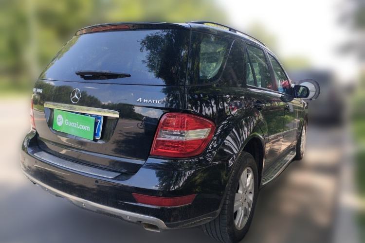 Used Mercedes-Benz M-Class 2010 ML 300 4MATIC Rear Right 45 Deg
