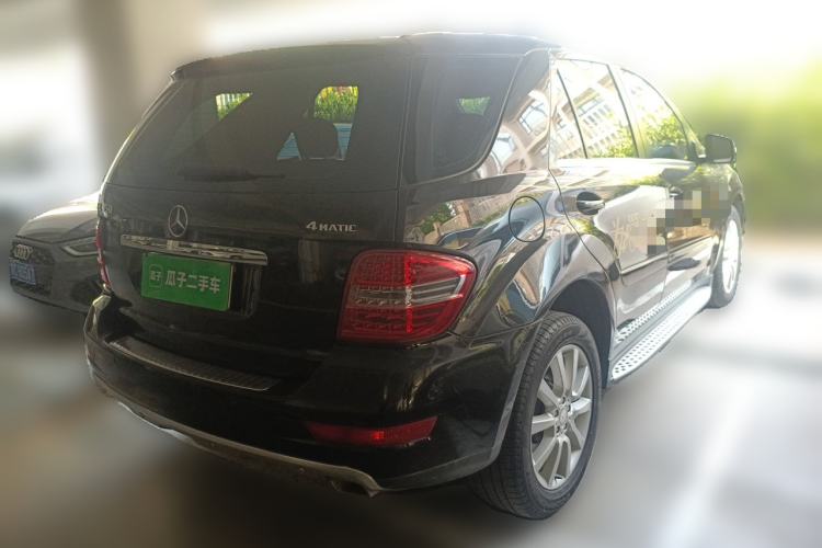 Used Mercedes-Benz M-Class 2010 ML 350 4MATIC Luxury Special Edition Rear Right 45 Deg