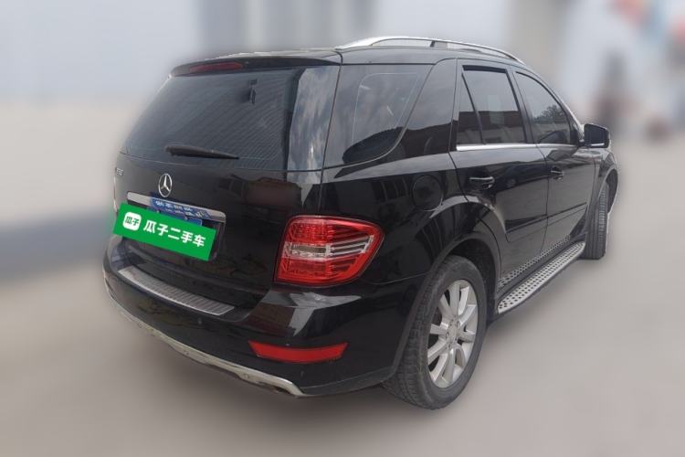 Used Mercedes-Benz M-Class 2010 ML 350 4MATIC Luxury Model Rear Right 45 Deg