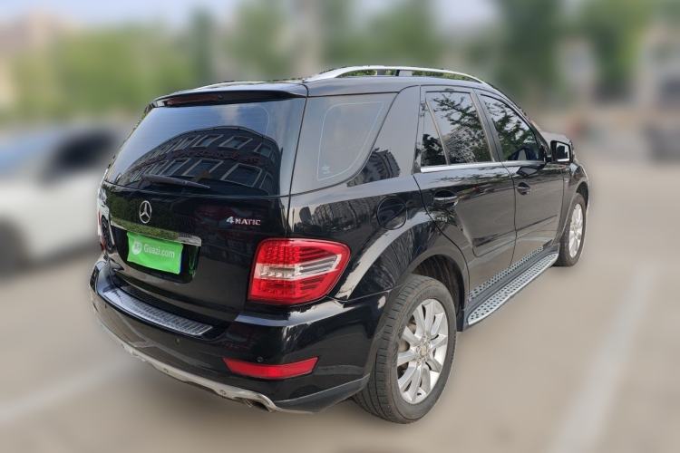 Used Mercedes-Benz M-Class 2010 ML 350 4MATIC Luxury Model Rear Right 45 Deg