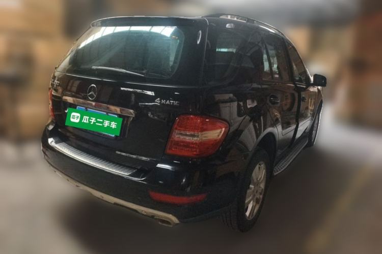 Used Mercedes-Benz M-Class 2010 ML 300 4MATIC Rear Right 45 Deg