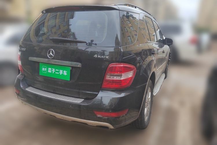 Used Mercedes-Benz M-Class 2010 ML 300 4MATIC Rear Right 45 Deg