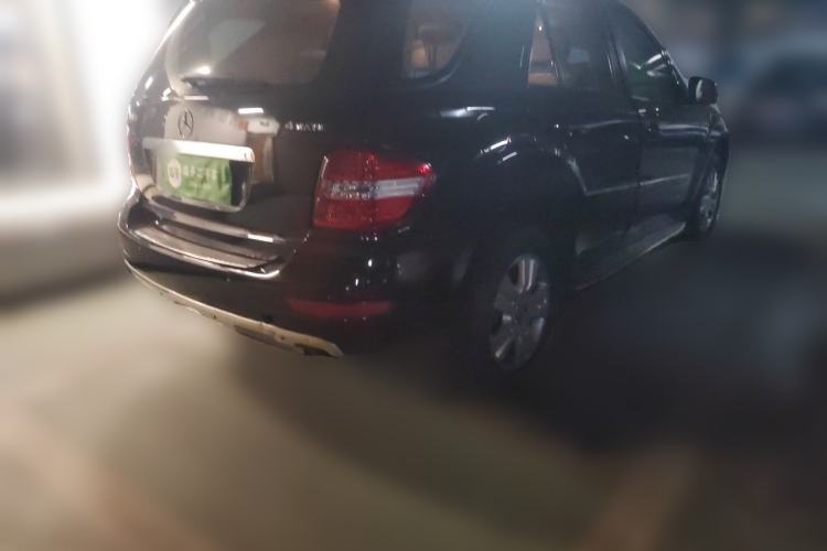 Used Mercedes-Benz M-Class 2010 ML 300 4MATIC Rear Right 45 Deg