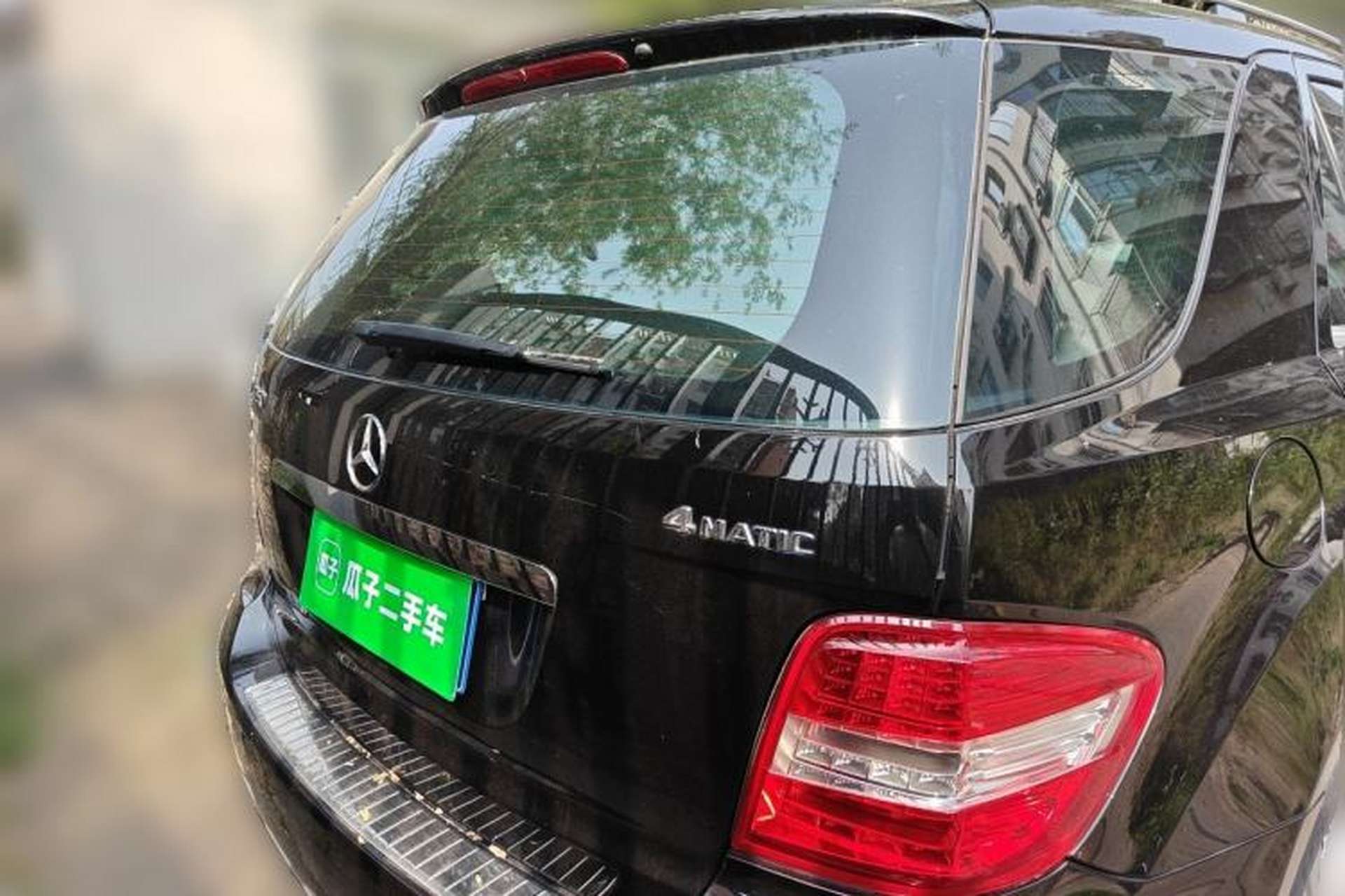 Used Mercedes-Benz M-Class 2010 ML 350 4MATIC Luxury Model Rear