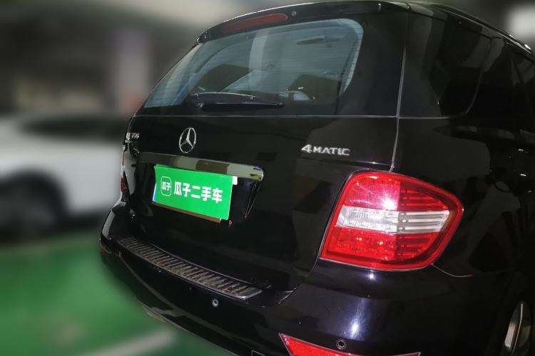 Used Mercedes-Benz M-Class 2010 ML 350 4MATIC Luxury Model Rear