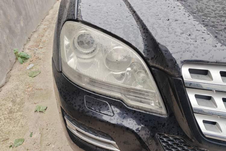 Used Mercedes-Benz M-Class 2010 ML 300 4MATIC Right Front Headlight