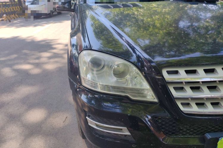 Used Mercedes-Benz M-Class 2010 ML 300 4MATIC Right Front Headlight