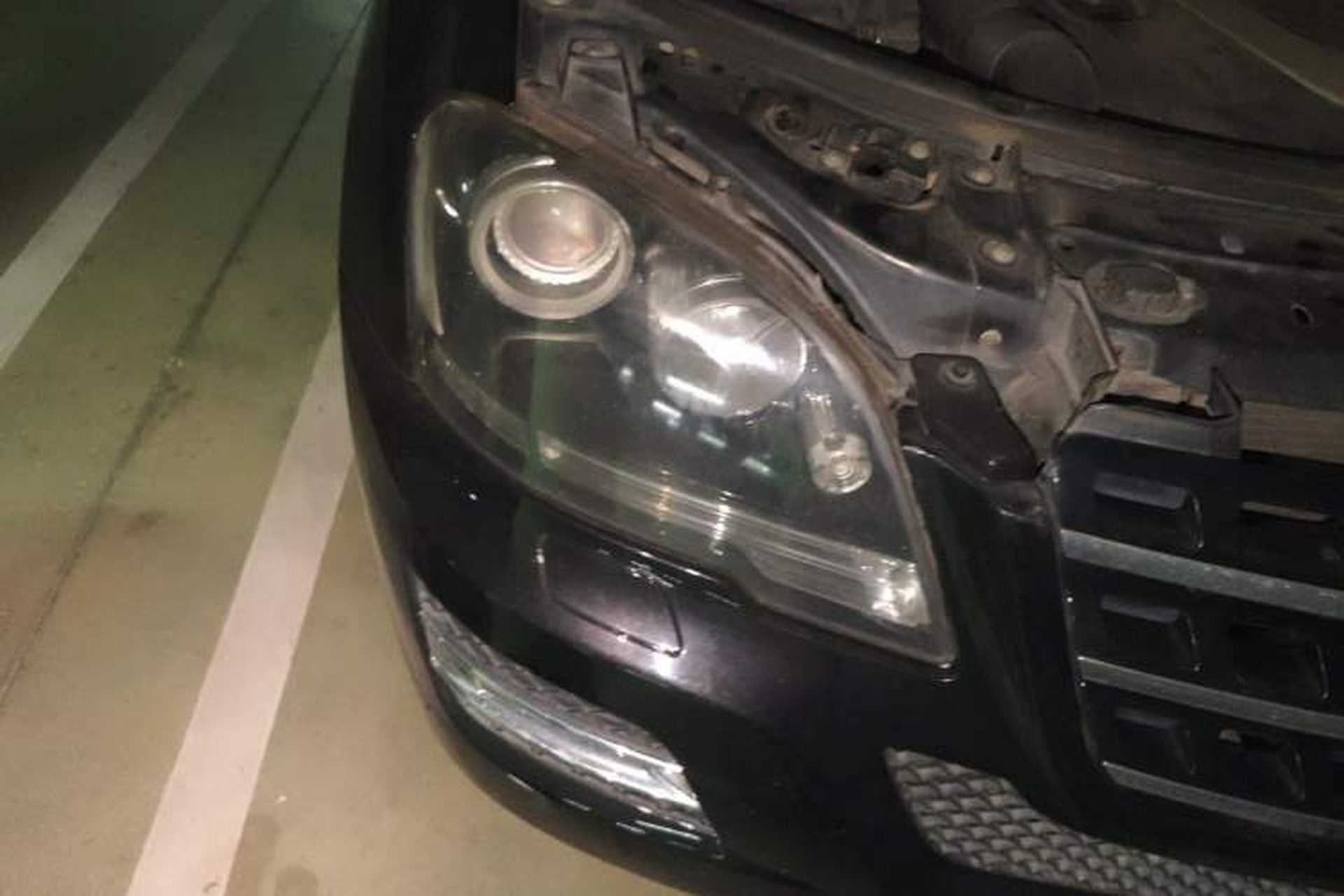 Used Mercedes-Benz M-Class 2010 ML 350 4MATIC Luxury Special Edition Right Front Headlight