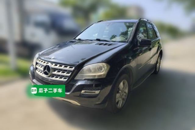 Used Mercedes-Benz M-Class 2010 ML 300 4MATIC