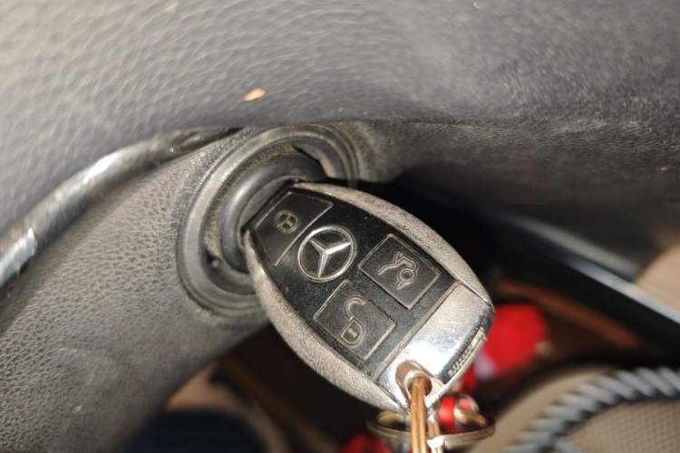Used Mercedes-Benz M-Class 2010 ML 350 4MATIC Luxury Special Edition Vehicle Key