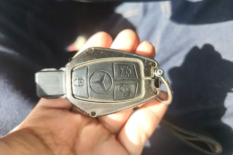 Used Mercedes-Benz M-Class 2010 ML 350 4MATIC Luxury Special Edition Vehicle Key