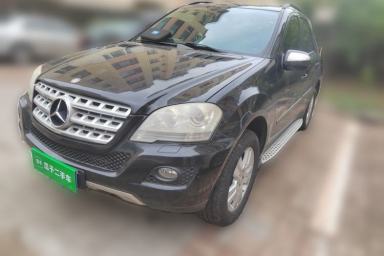 Used Mercedes-Benz M-Class 2010 ML 300 4MATIC