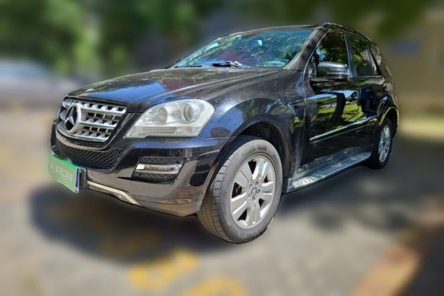Used Mercedes-Benz M-Class 2010 ML 300 4MATIC