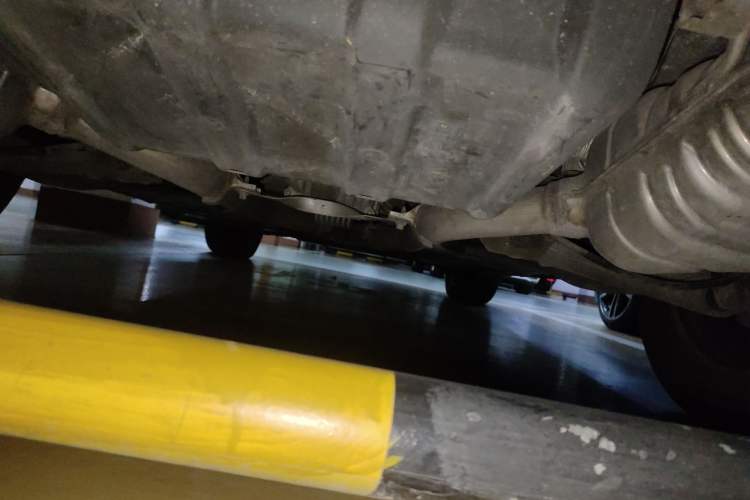 Used Mercedes-Benz M-Class 2010 ML 350 4MATIC Luxury Model Chassis Rear
