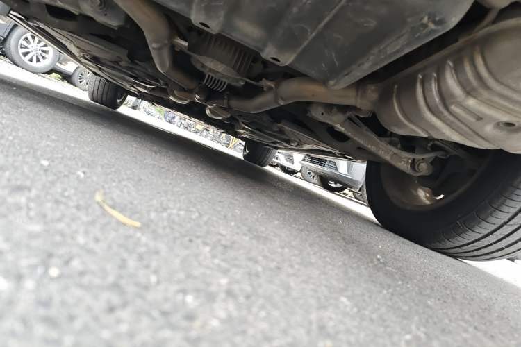 Used Mercedes-Benz M-Class 2010 ML 350 4MATIC Luxury Model Chassis Rear