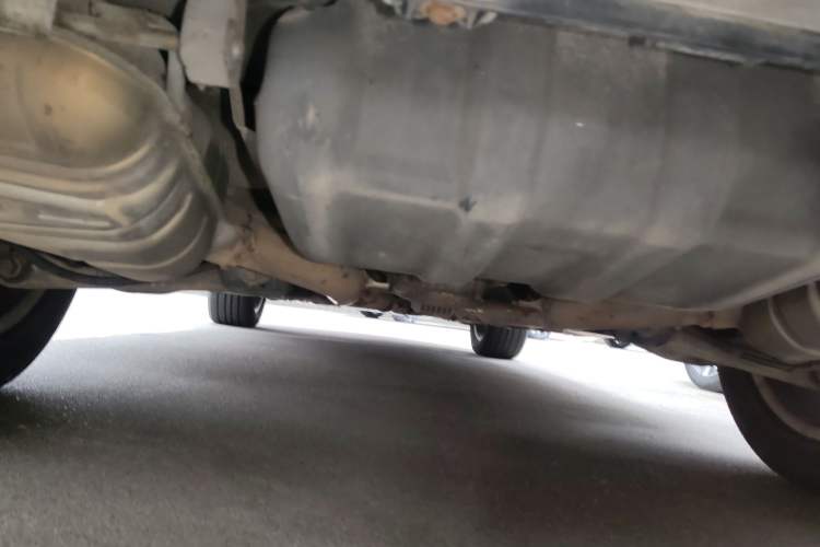 Used Mercedes-Benz M-Class 2010 ML 300 4MATIC Chassis Rear