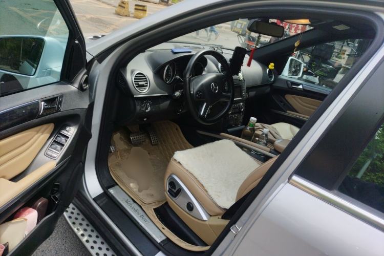 Used Mercedes-Benz M-Class 2010 ML 350 4MATIC Luxury Model Driver Seat