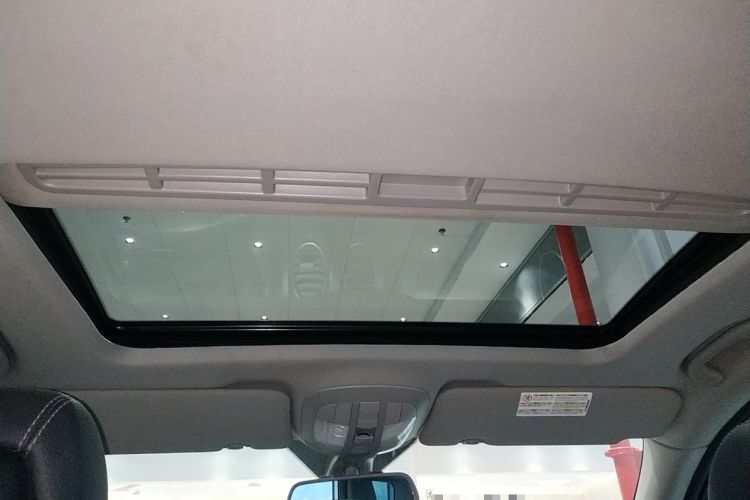 Used Mercedes-Benz M-Class 2010 ML 300 4MATIC Headliner