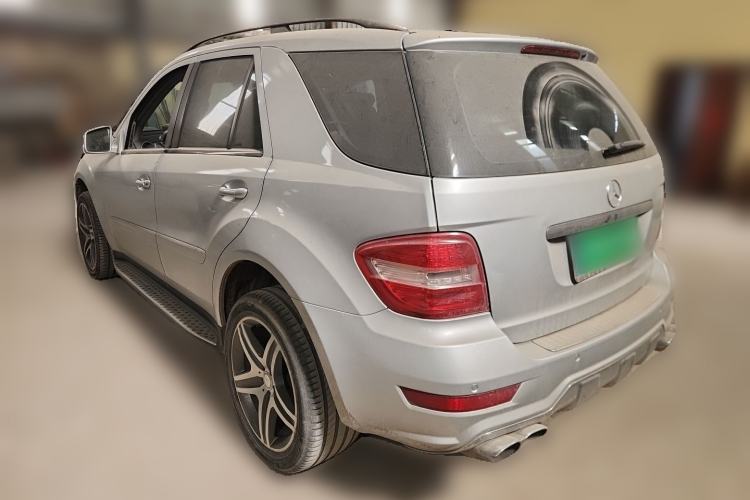 Used Mercedes-Benz M-Class 2010 ML 300 4MATIC Rear Left 45 Deg
