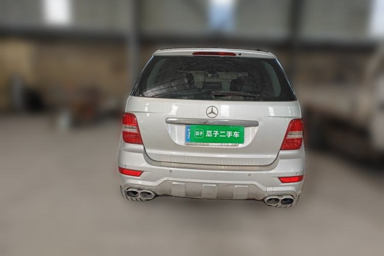 Used Mercedes-Benz M-Class 2010 ML 300 4MATIC Rear