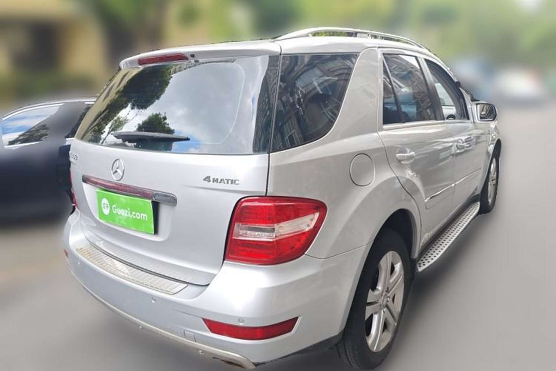 Used Mercedes-Benz M-Class 2010 ML 350 4MATIC Luxury Model Rear Right 45 Deg