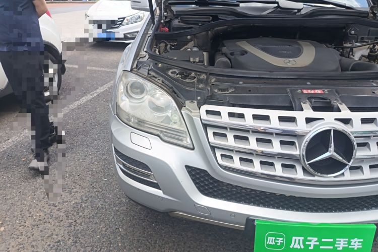 Used Mercedes-Benz M-Class 2010 ML 300 4MATIC Right Front Headlight
