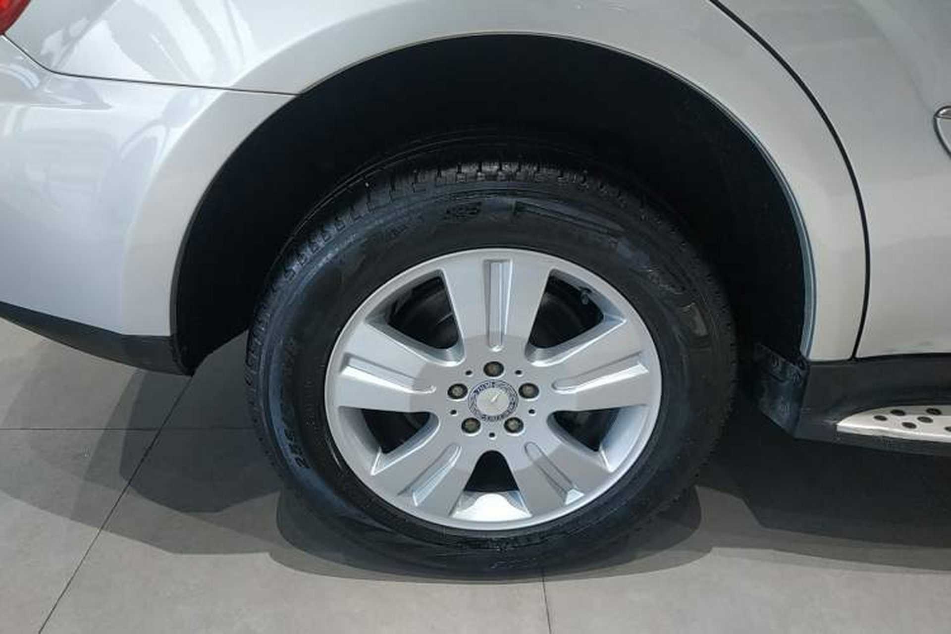 Used Mercedes-Benz M-Class 2010 ML 300 4MATIC Right Rear Wheel Hub