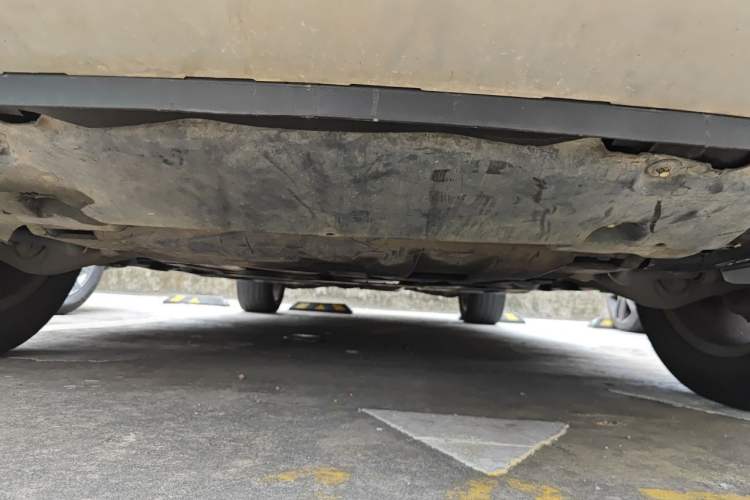 Used Mercedes-Benz M-Class  Chassis Front