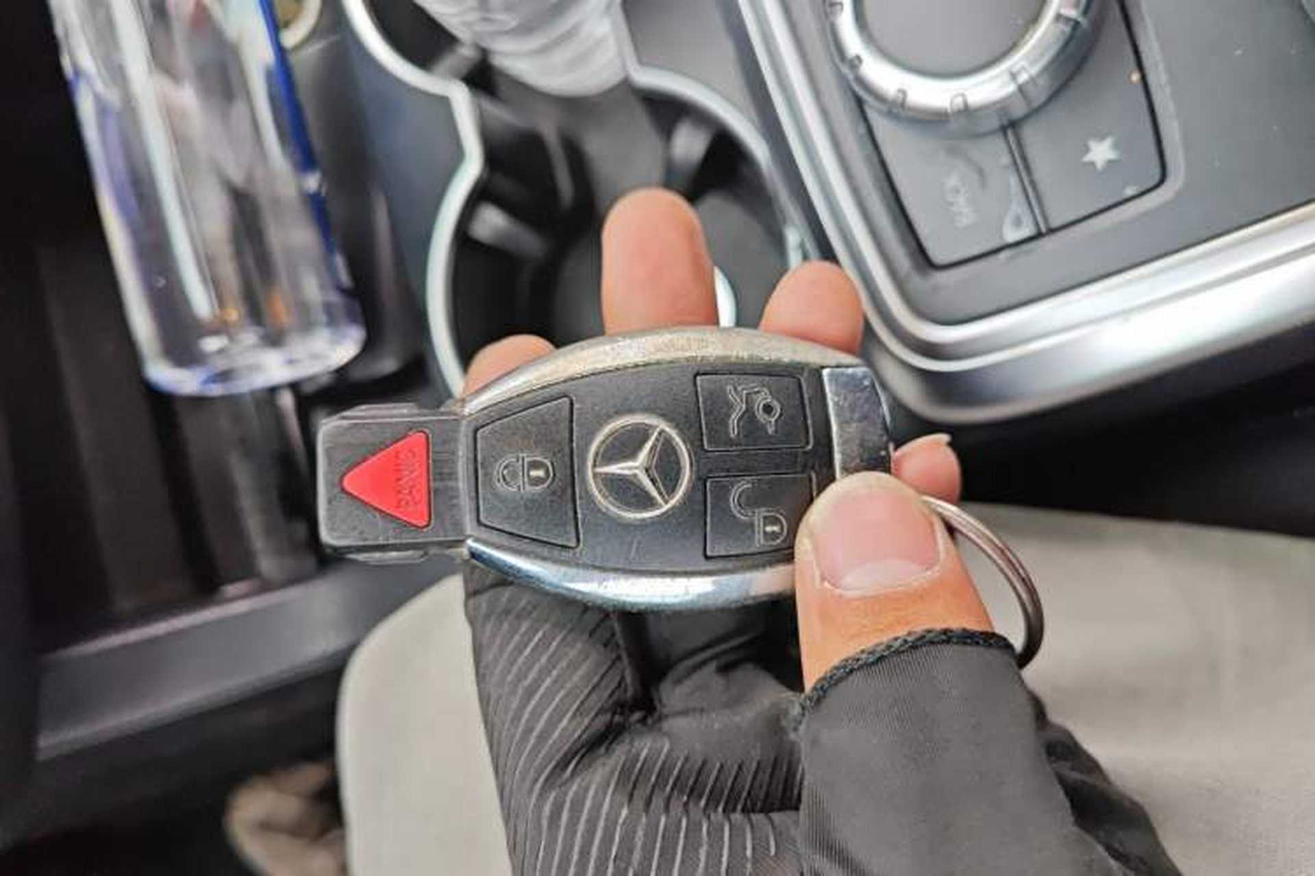 Used Mercedes-Benz M-Class  Vehicle Key