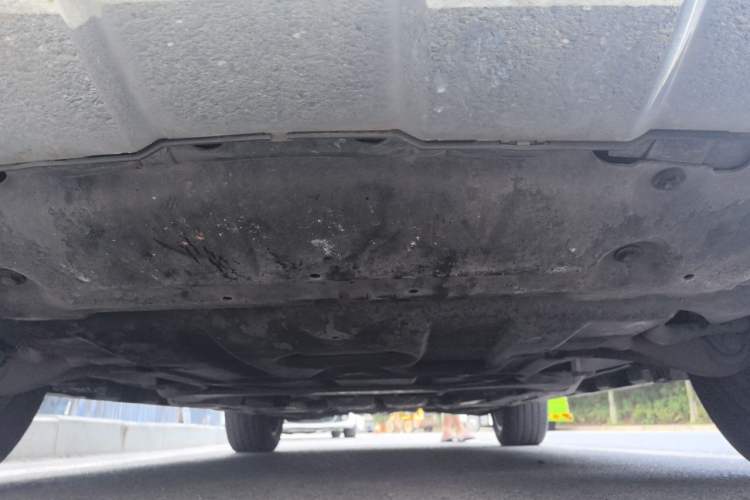 Used Mercedes-Benz M-Class 2012 ML 350 Luxury Edition Chassis Front