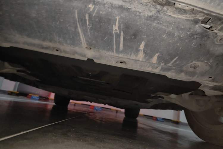 Used Mercedes-Benz M-Class 2012 ML 350 Sport Edition Chassis Front
