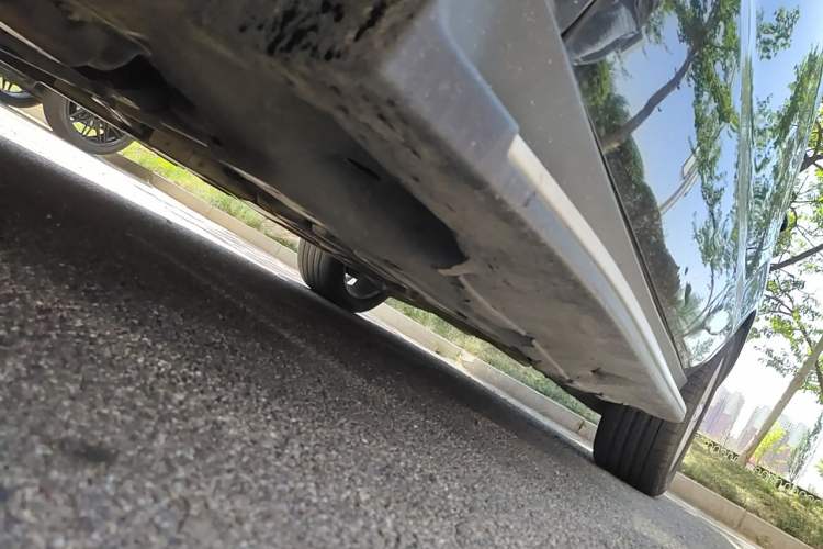 Used Mercedes-Benz M-Class 2012 ML 300 Chassis Front Left