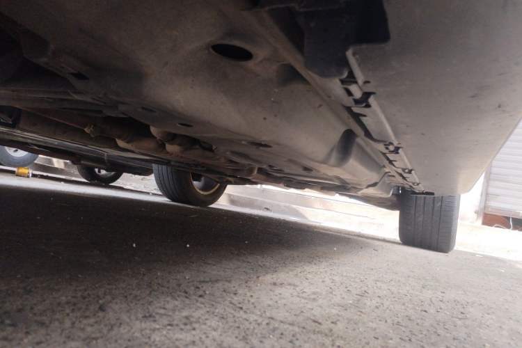 Used Mercedes-Benz M-Class 2012 ML 300 Chassis Front Left