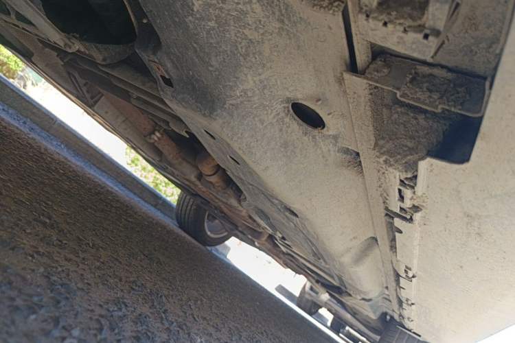 Used Mercedes-Benz M-Class 2012 ML 300 Chassis Front Left