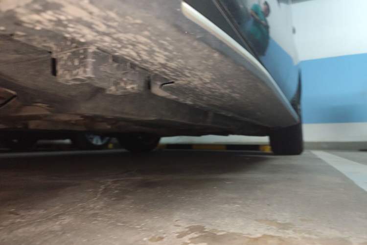 Used Mercedes-Benz M-Class 2012 ML 350 Sport Edition Chassis Front Left