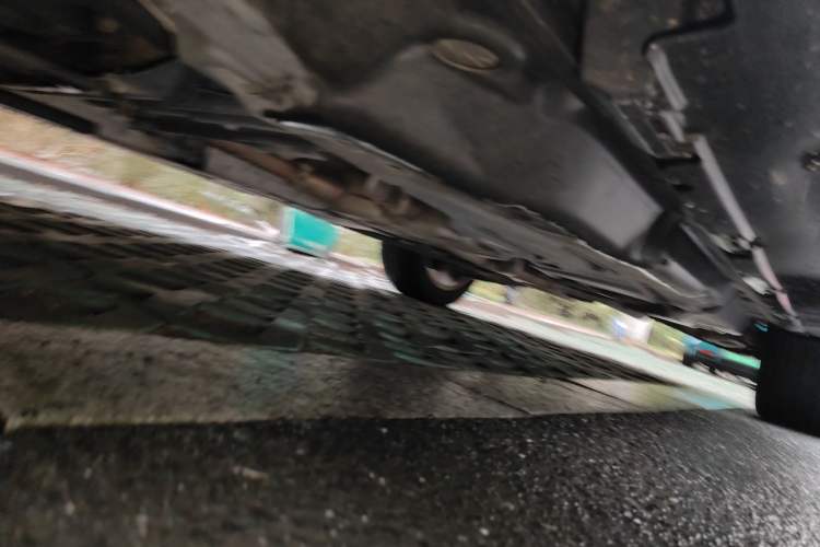 Used Mercedes-Benz M-Class 2012 ML 300 Chassis Front Left