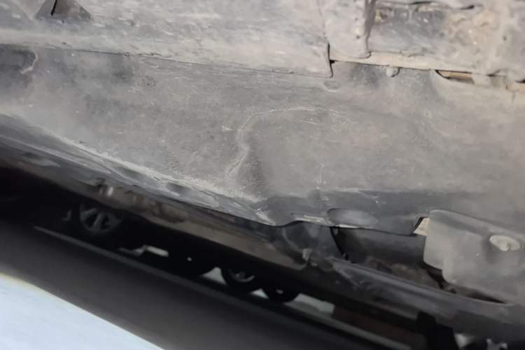 Used Mercedes-Benz M-Class 2012 ML 300 Chassis Front Right