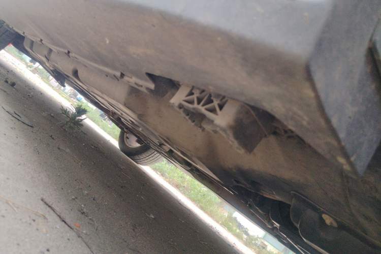 Used Mercedes-Benz M-Class 2012 ML 350 Sport Edition Chassis Front Right