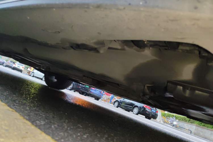 Used Mercedes-Benz M-Class 2012 ML 300 Chassis Front Right