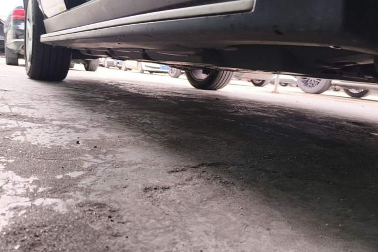 Used Mercedes-Benz M-Class 2012 ML 300 Chassis Front Right