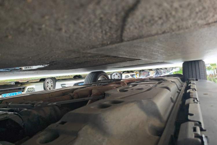 Used Mercedes-Benz M-Class 2012 ML 350 Sport Edition Chassis Front Right