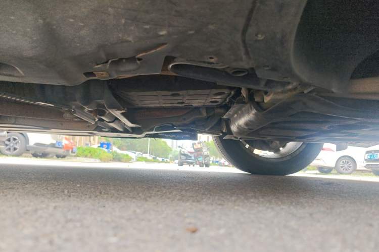 Used Mercedes-Benz M-Class 2012 ML 350 Sport Edition Chassis Front Right