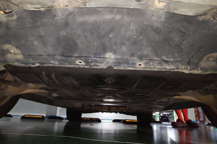 Used Mercedes-Benz M-Class 2012 ML 300 Chassis Front