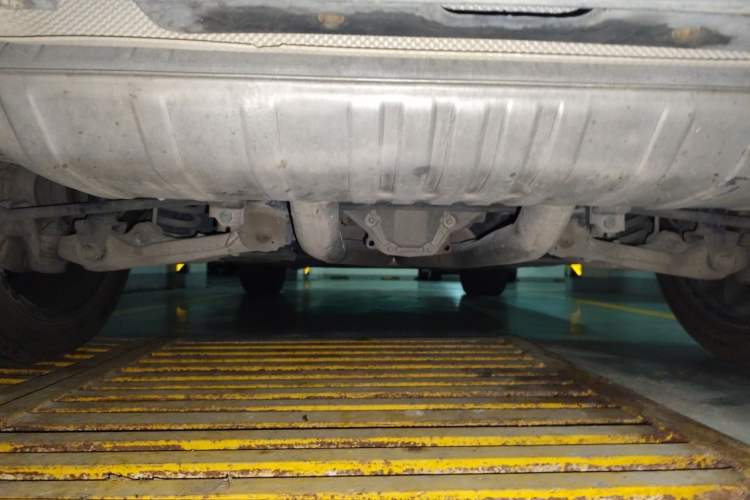 Used Mercedes-Benz M-Class 2012 ML 300 Chassis Rear