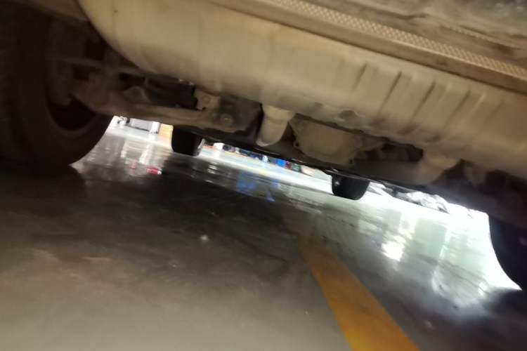 Used Mercedes-Benz M-Class 2012 ML 300 Chassis Rear