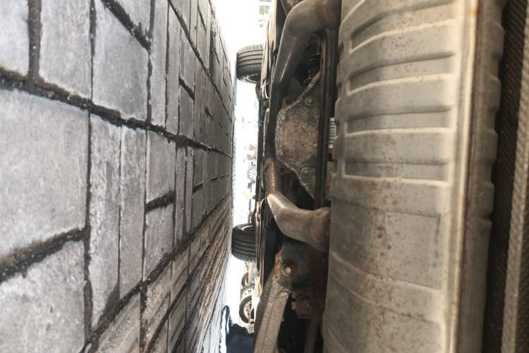 Used Mercedes-Benz M-Class 2012 ML 300 Chassis Rear