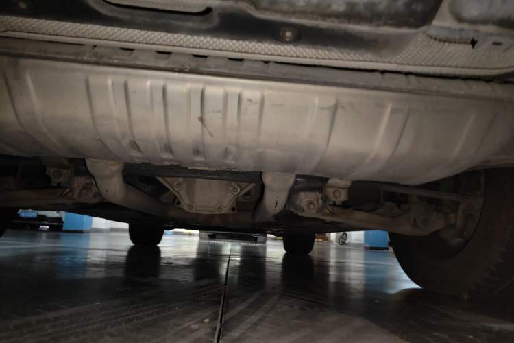 Used Mercedes-Benz M-Class 2012 ML 350 Sport Edition Chassis Rear