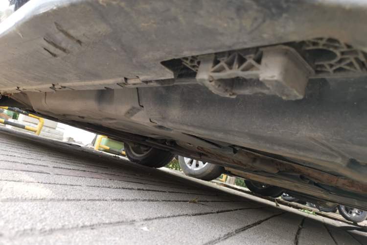 Used Mercedes-Benz M-Class 2012 ML 350 Luxury Edition Chassis Rear Left