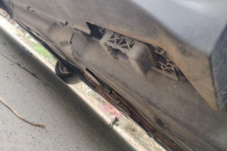 Used Mercedes-Benz M-Class 2012 ML 350 Sport Edition Chassis Rear Left